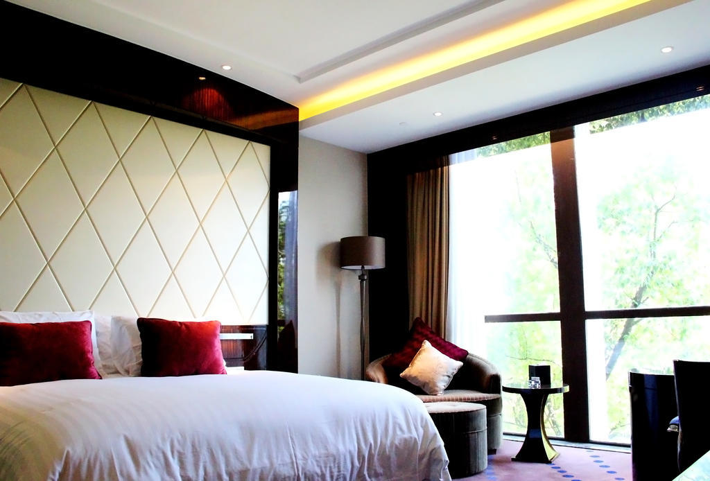 New Century Grand Hotel Nanxun Chu-čou Pokoj fotografie